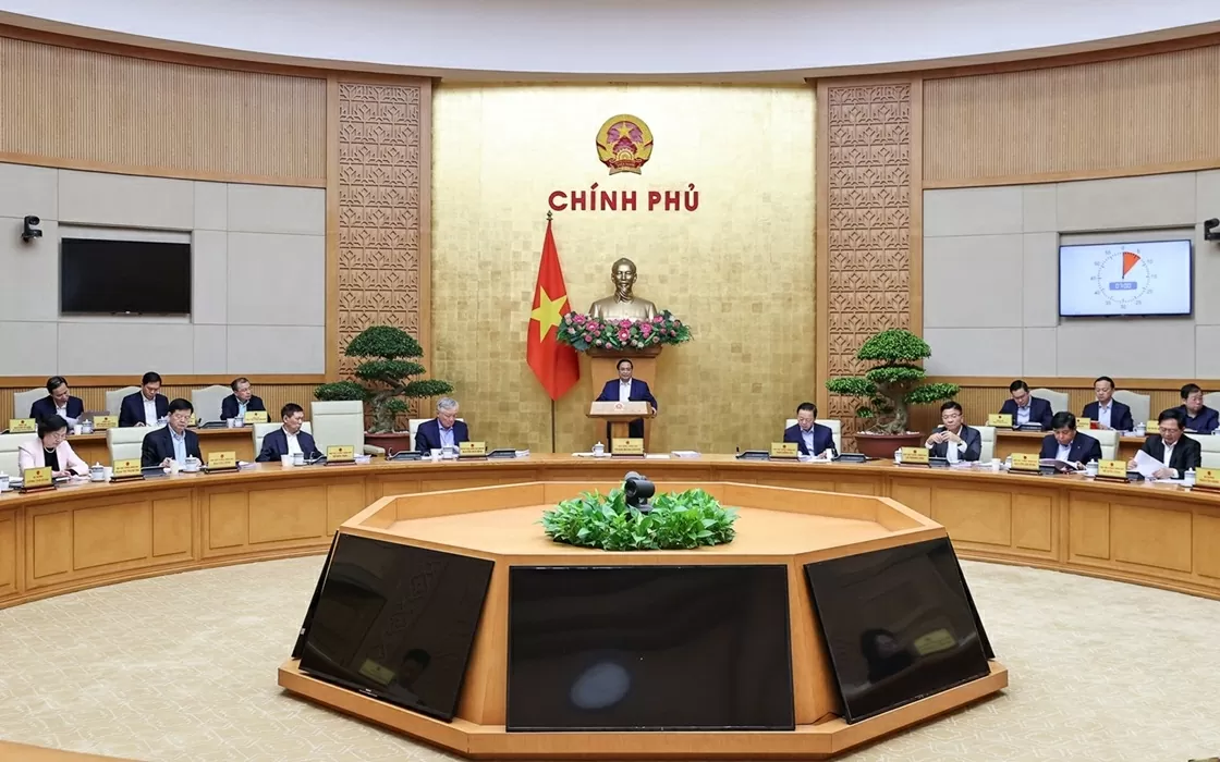 PM Pham Minh Chinh highlights strong economic momentum as Vietnam pushes for 8% growth in 2025 PM Pham Minh Chinh highlights strong economic momentum as Vietnam pushes for 8% growth in 2025