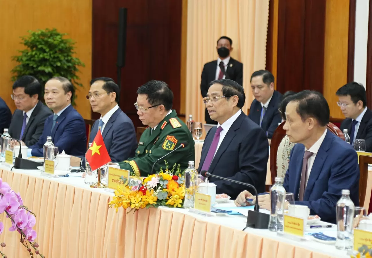 Vietnam, Cambodia Prime Ministers hold talks, highlighting the importance of a peaceful border Vietnam, Cambodia Prime Ministers hold talks, highlighting the importance of a peaceful border