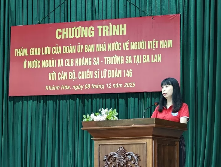 Vietnamese community in Poland donates green vegetable garden to Truong Sa Lon Island