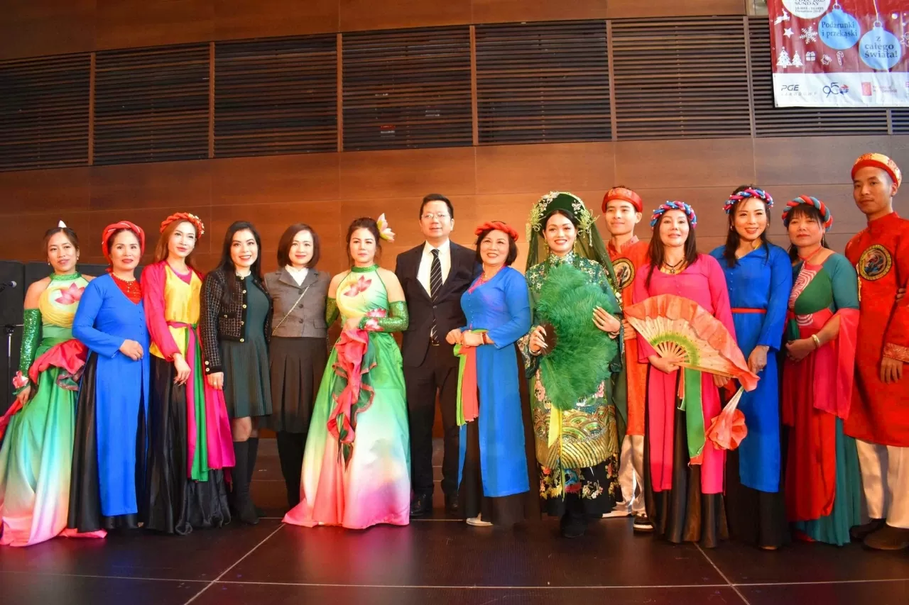 The beauty of Vietnam at the International Charity Bazaar in Poland