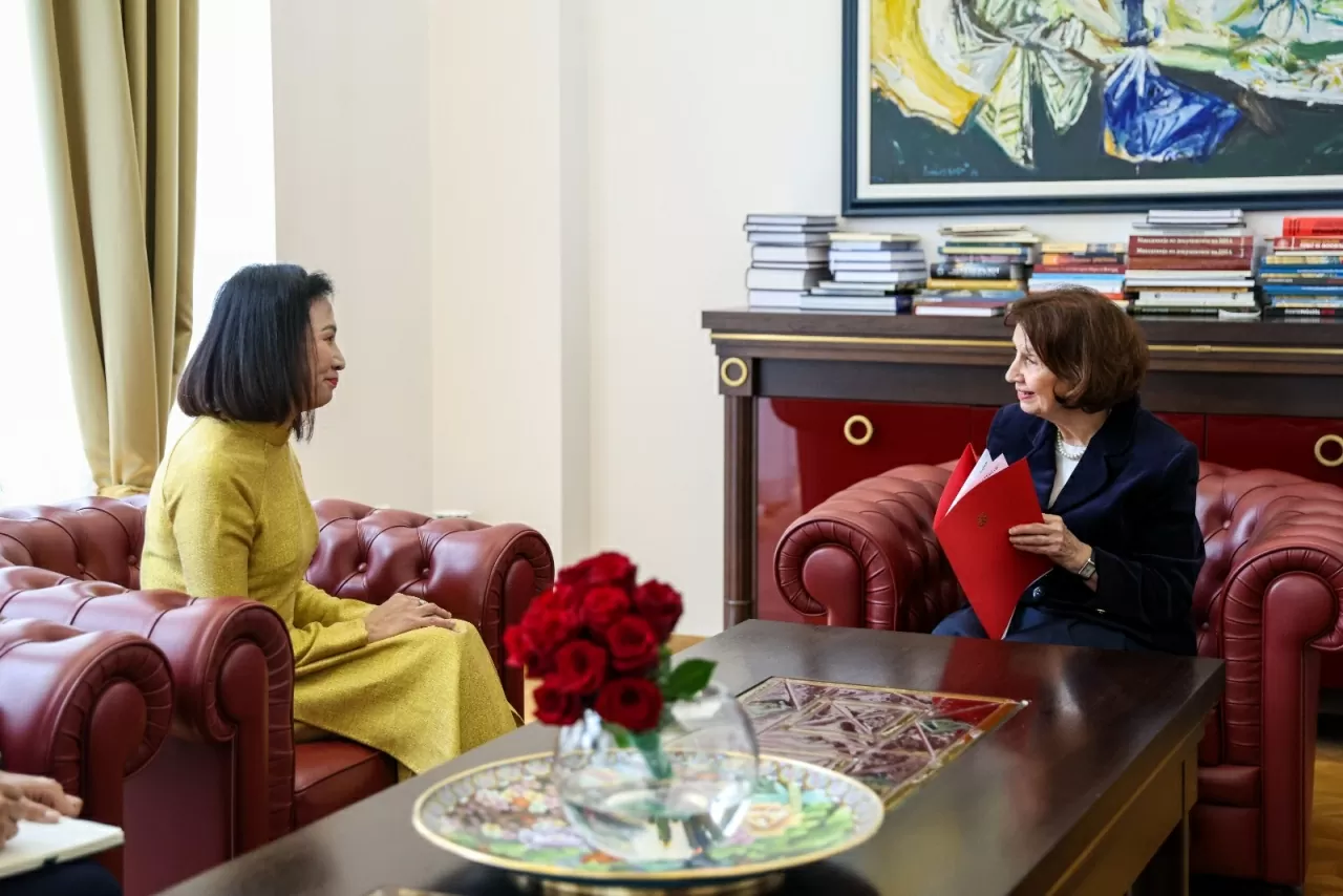 Ambassador Nguyen Thi Minh Nguyet presents Credentials in North Macedonia, promoting bilateral cooperation Ambassador Nguyen Thi Minh Nguyet presents Credentials in North Macedonia, promoting bilateral cooperation
