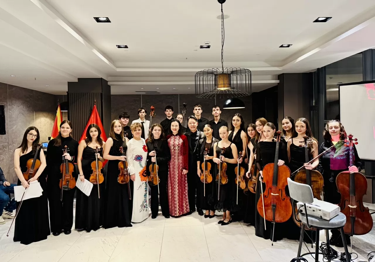 Ambassador Nguyen Thi Minh Nguyet presents Credentials in North Macedonia, promoting bilateral cooperation Ambassador Nguyen Thi Minh Nguyet presents Credentials in North Macedonia, promoting bilateral cooperation