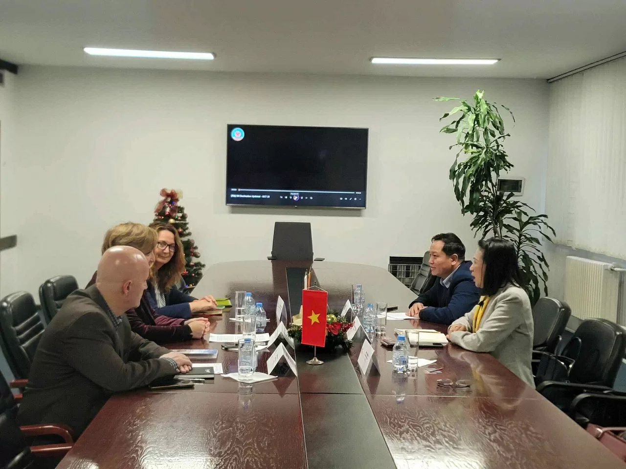 Ambassador Nguyen Thi Minh Nguyet presents Credentials in North Macedonia, promoting bilateral cooperation Ambassador Nguyen Thi Minh Nguyet presents Credentials in North Macedonia, promoting bilateral cooperation