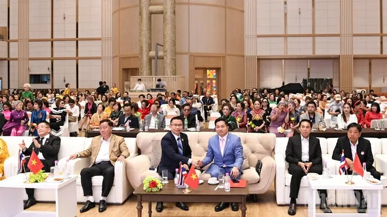 Final round of 'Overseas Vietnamese Singing – Homeland Affection' in Thailand Final round of 'Overseas Vietnamese Singing – Homeland Affection' in Thailand