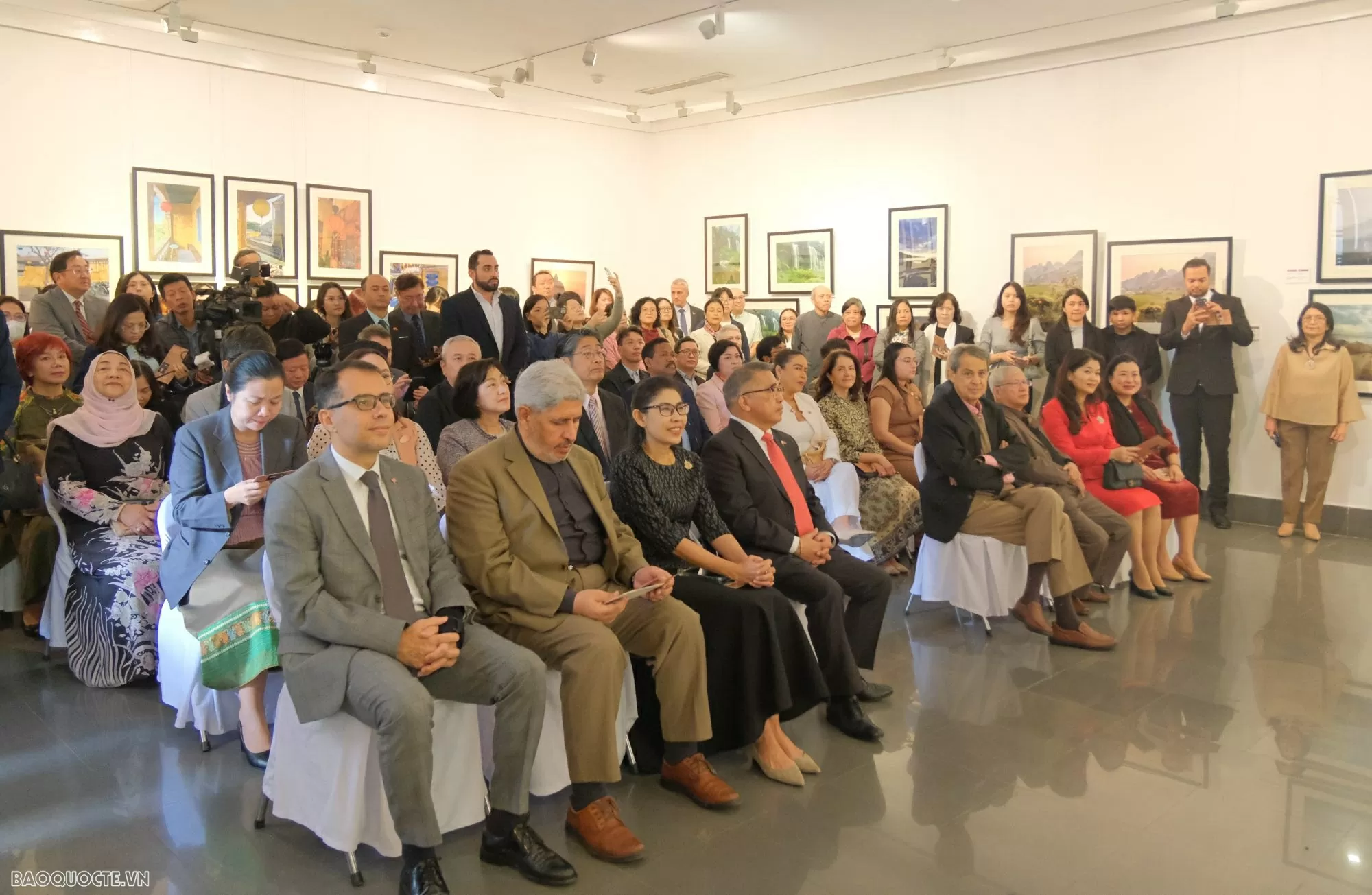 Photo Exhibition: Vietnam through the eyes of a Philippine diplomat Photo Exhibition: Vietnam through the eyes of a Philippine diplomat