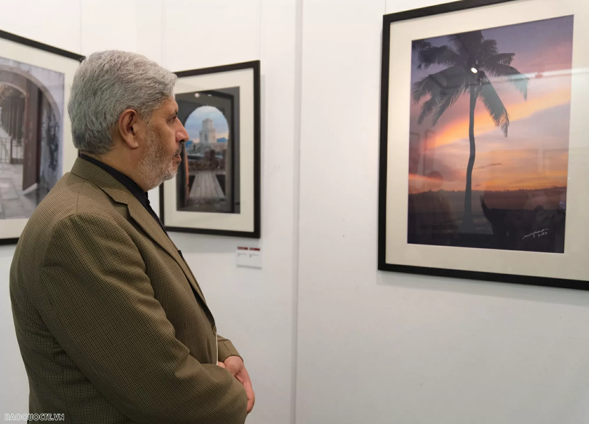 Photo Exhibition: Vietnam through the eyes of a Philippine diplomat