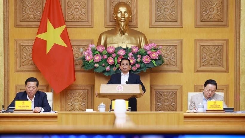 Prime Minister Pham Minh Chinh urges swift, bold actions for groundbreaking, inauguration of key projects by Dec. 19