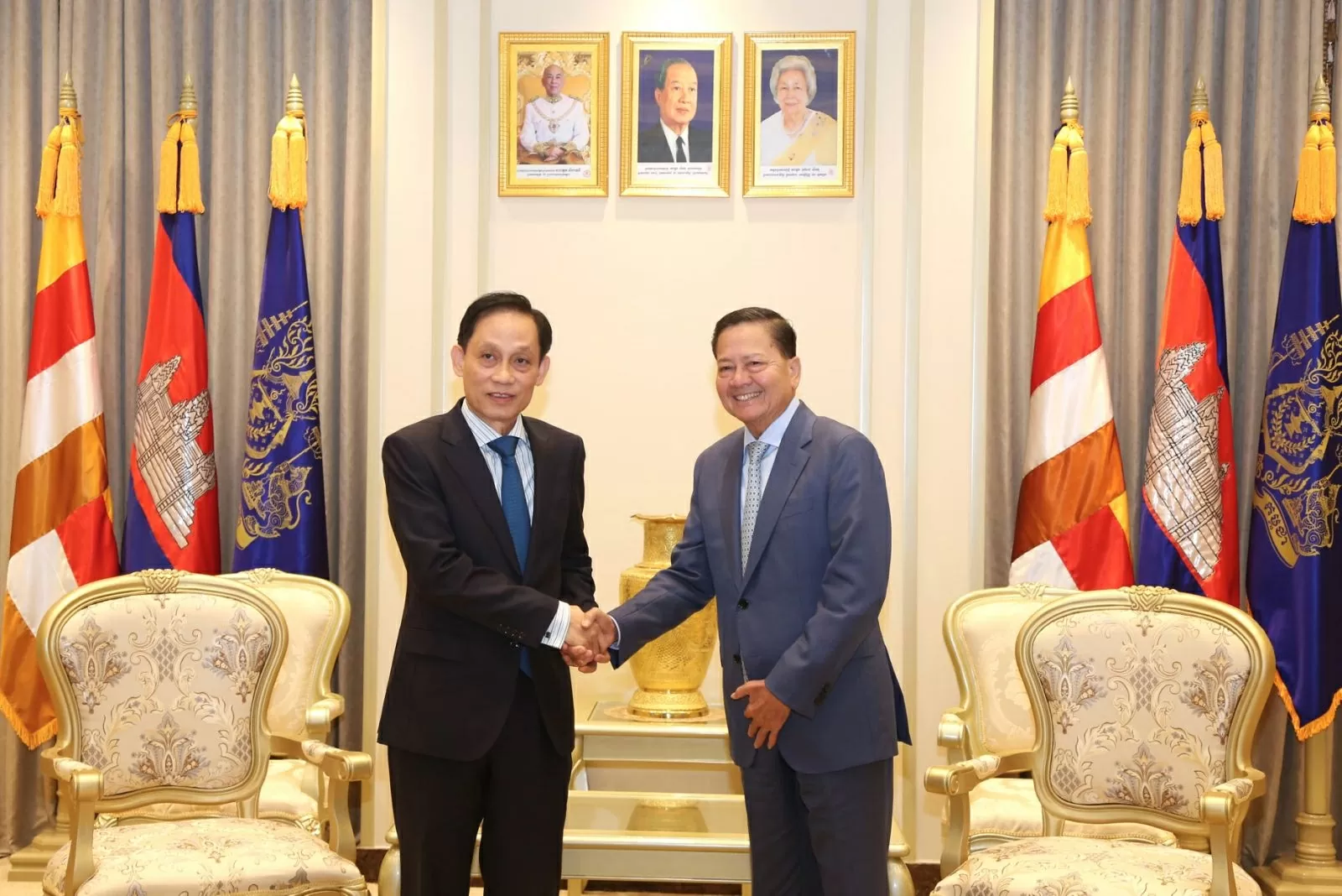 Vietnam-Cambodia Joint Commission on Economic, Cultural, Scientific and Technical Cooperation holds 21st meeting Vietnam-Cambodia Joint Commission on Economic, Cultural, Scientific and Technical Cooperation holds 21st meeting