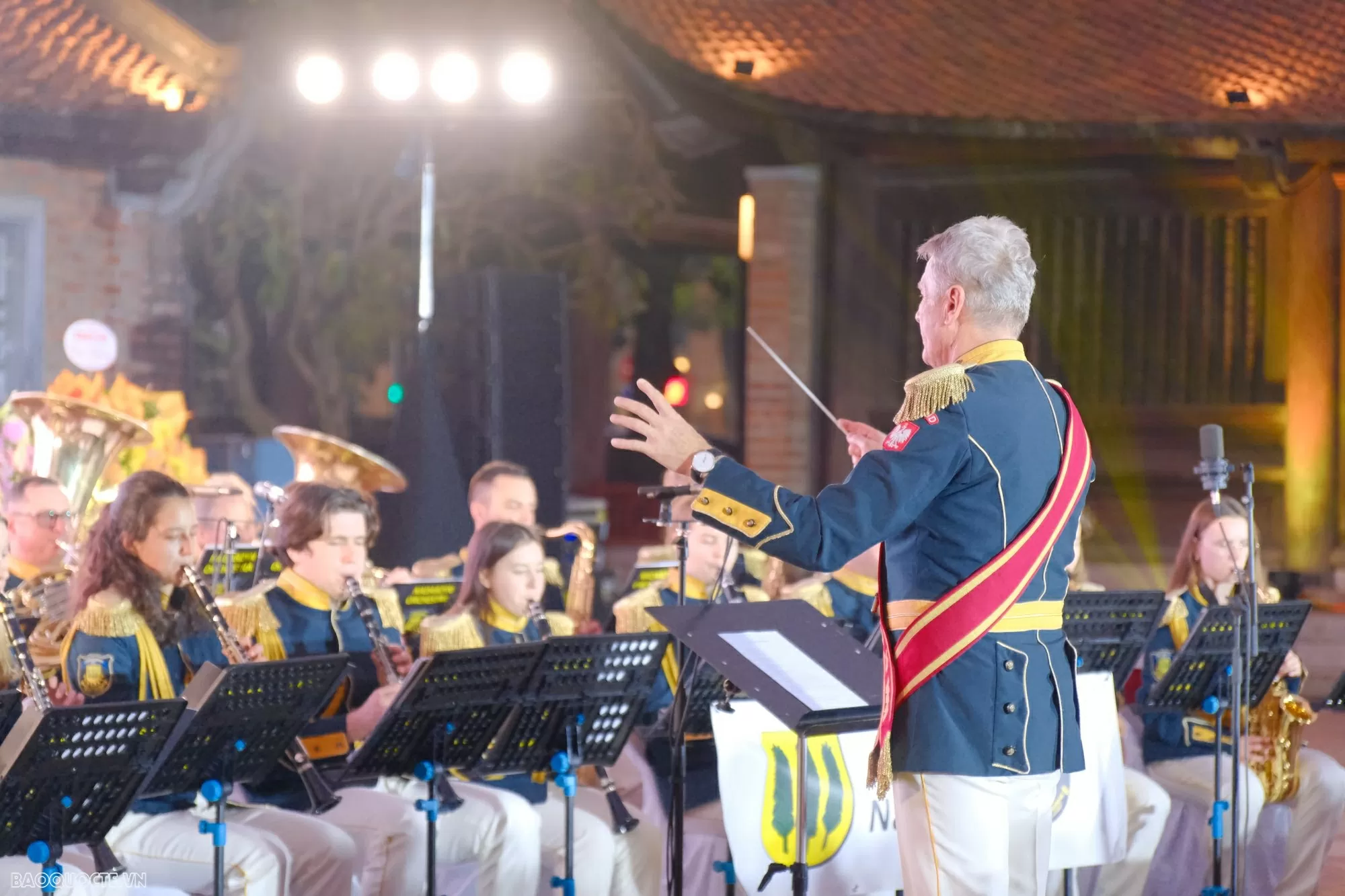 Exhibition: The art of connecting Vietnam and Poland in a 75-year journey