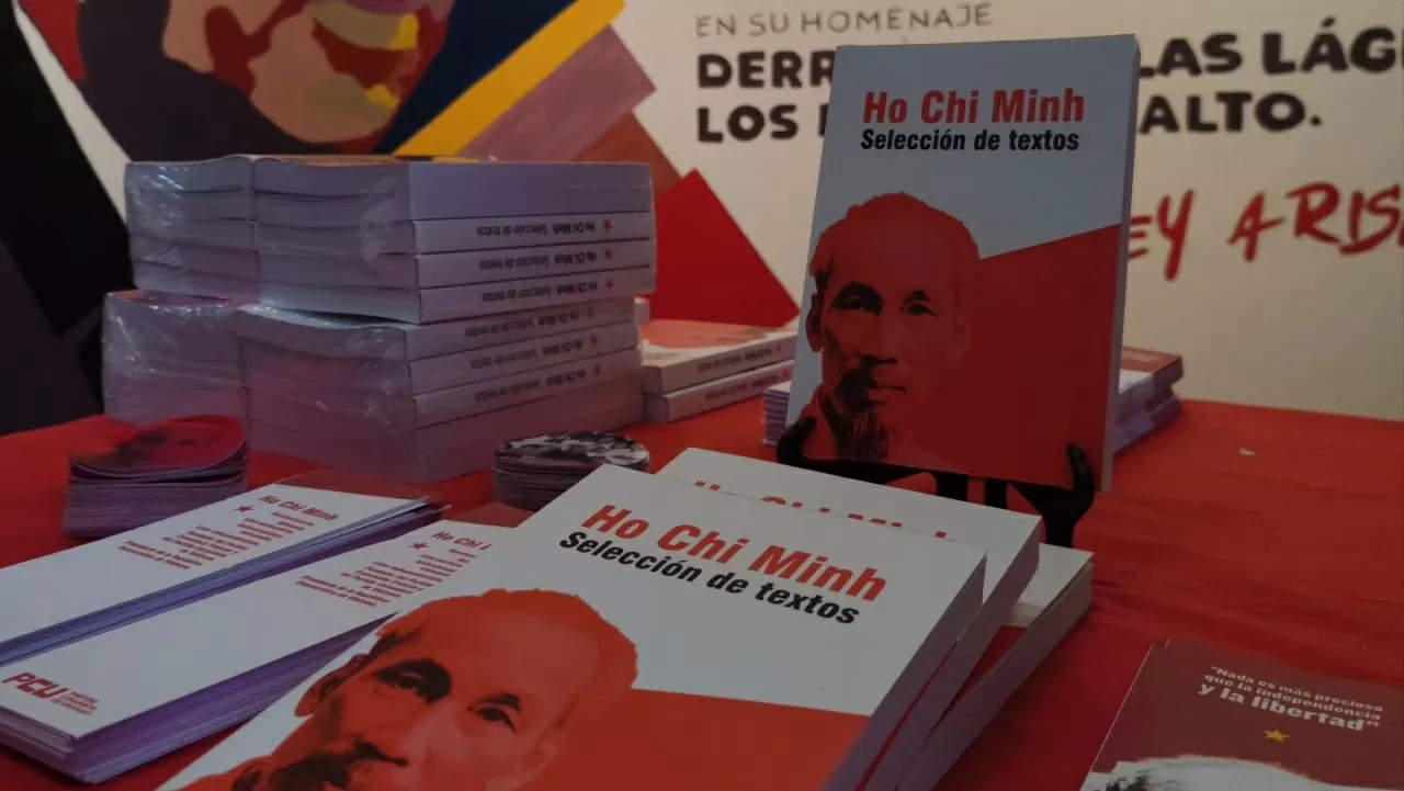 Publication of President Ho Chi Minh's Anthology contributes to expanding Vietnam-Uruguay friendship