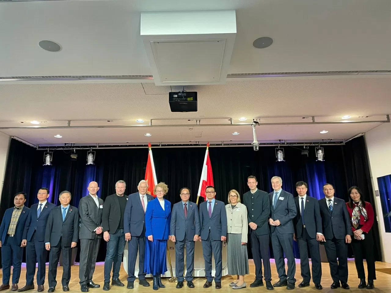 Realizing Vietnam-Austria cooperation goals Realizing Vietnam-Austria cooperation goals