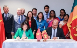 Vietnam and Sri Lanka co-chaired the 3rd meeting of the Joint Trade Subcommittee in Colombo