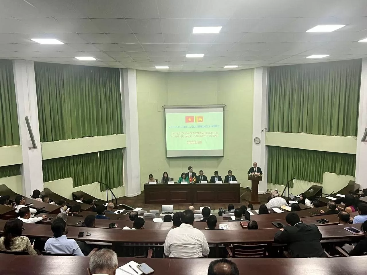 Vietnam and Sri Lanka co-chaired the 3rd meeting of the Joint Trade Subcommittee Vietnam and Sri Lanka co-chaired the 3rd meeting of the Joint Trade Subcommittee