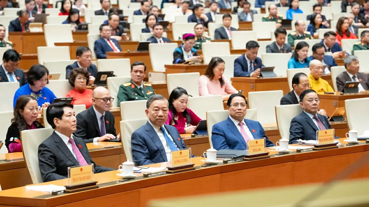 NA adopts Resolution with key national decisions at the 10th session, 15th National Assembly NA adopts Resolution with key national decisions at the 10th session, 15th National Assembly