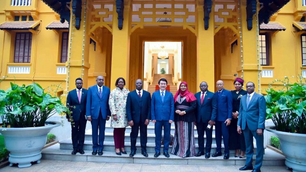 Deputy FM Le Anh Tuan receives Non-Resident African Ambassadors to Vietnam