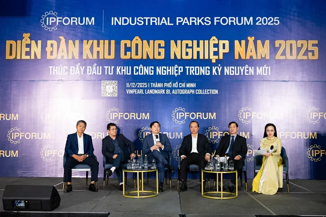 Vietnam maps out massive industrial park expansion as economic diplomacy becomes key to FDI quality Vietnam maps out massive industrial park expansion as economic diplomacy becomes key to FDI quality