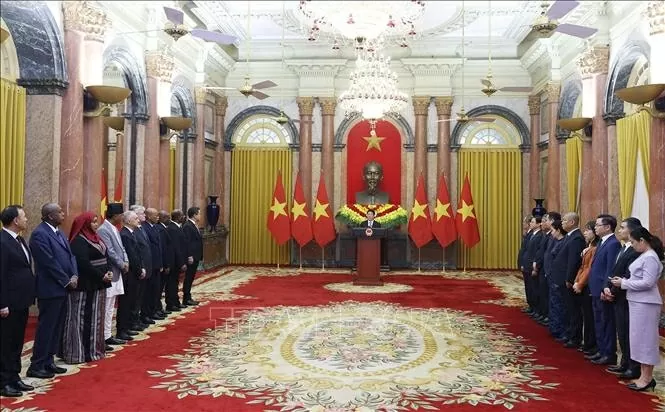 President Luong Cuong receives Ambassadors and non-resident Ambassadors presenting Credentials