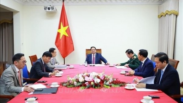 Prime Minister Pham Minh Chinh holds phone talks with Malaysian counterpart Anwar Ibrahim