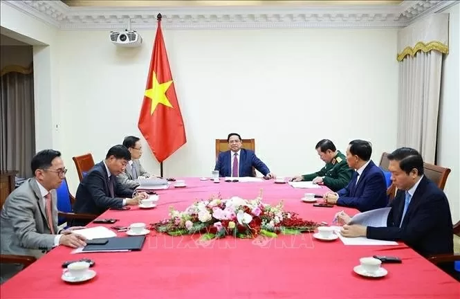 Prime Minister Pham Minh Chinh holds phone talks with Malaysian counterpart Anwar Ibrahim