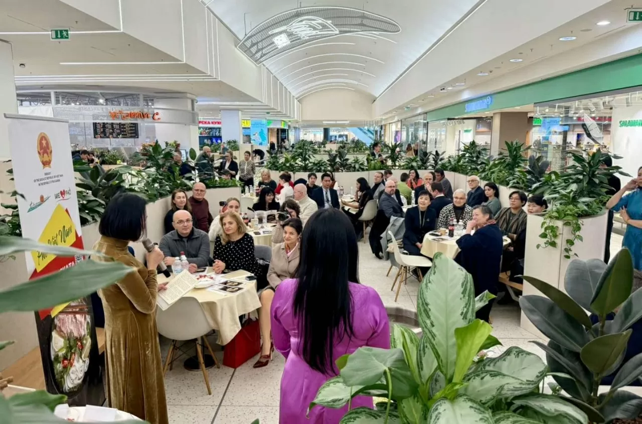 Vibrant first Vietnamese Day of Pho in Bulgaria