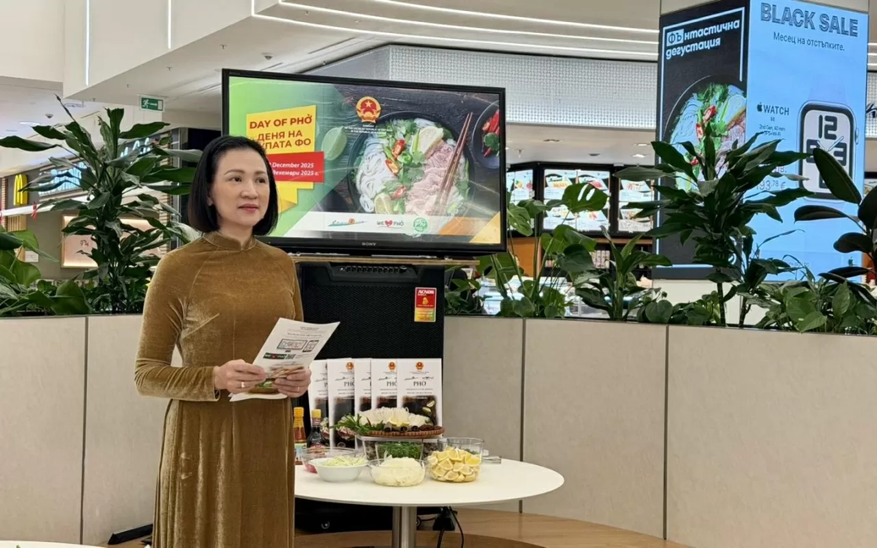 Vibrant first Vietnamese Day of Pho in Bulgaria