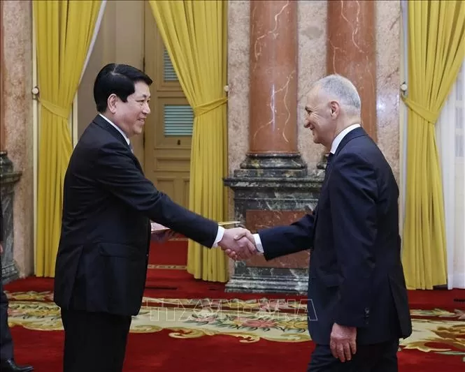 President Luong Cuong receives Ambassadors and non-resident Ambassadors presenting Credentials