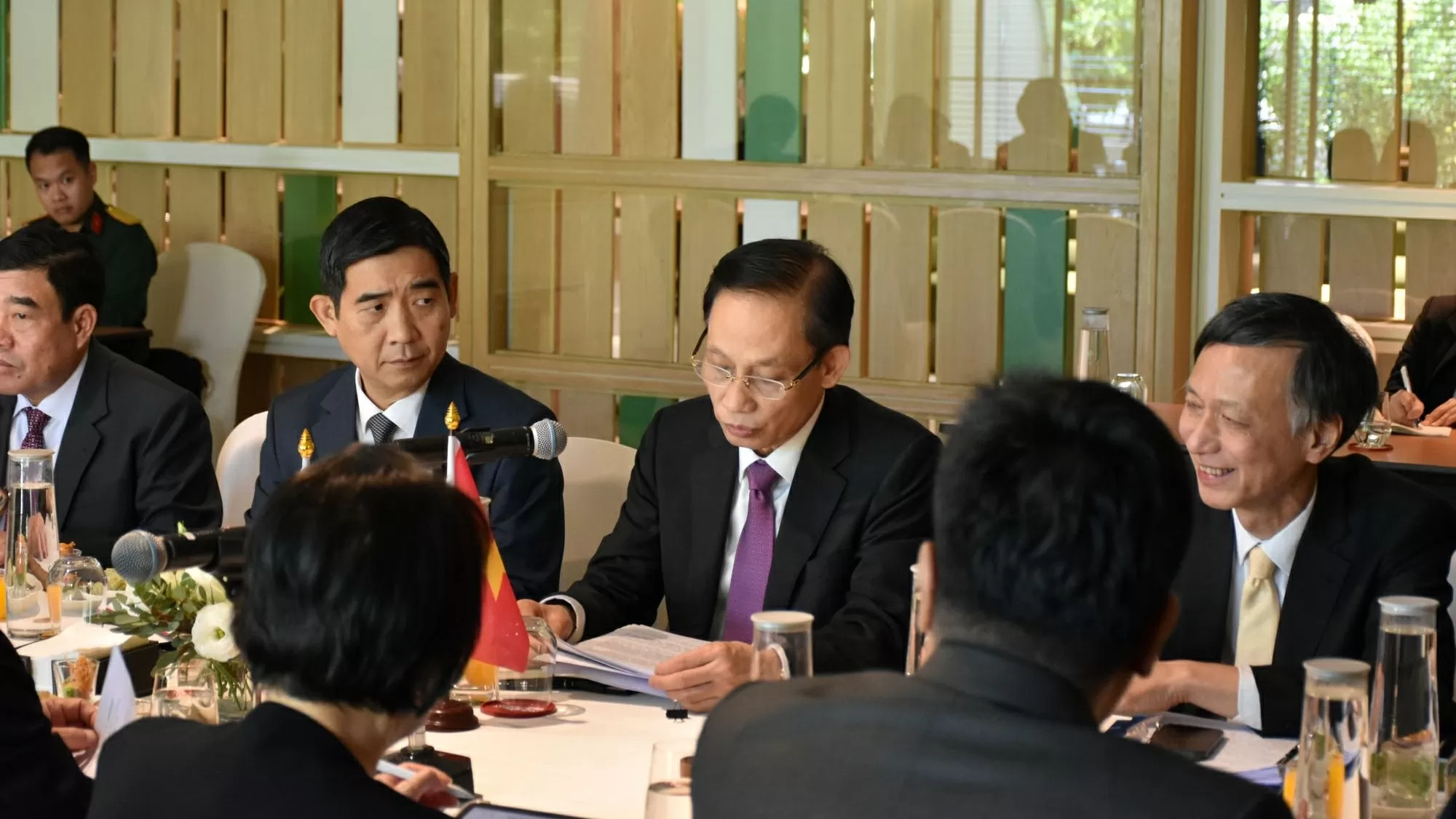 Vietnamese, Thai FMs discuss measures to strengthen bilateral ties