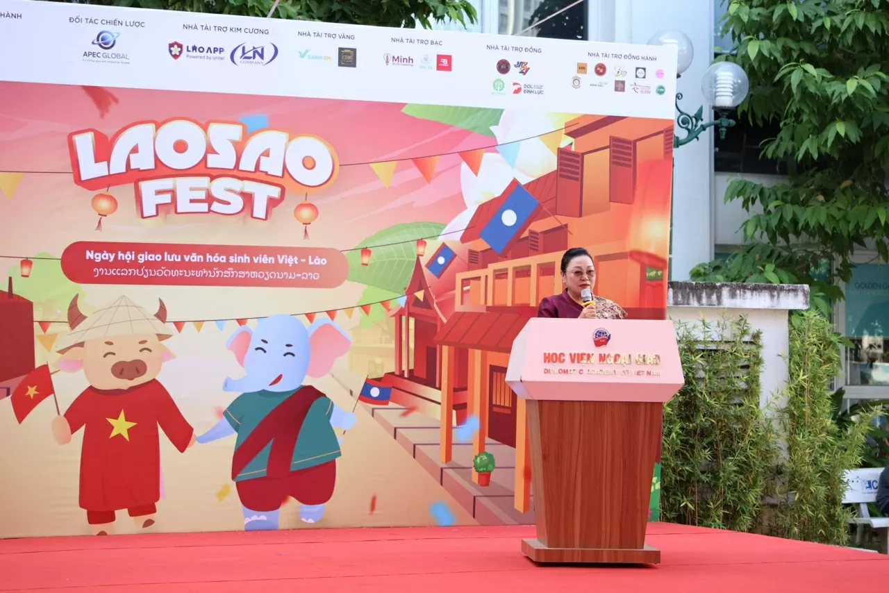 Young generation contributes to fostering the great friendship and special solidarity between Vietnam and Laos