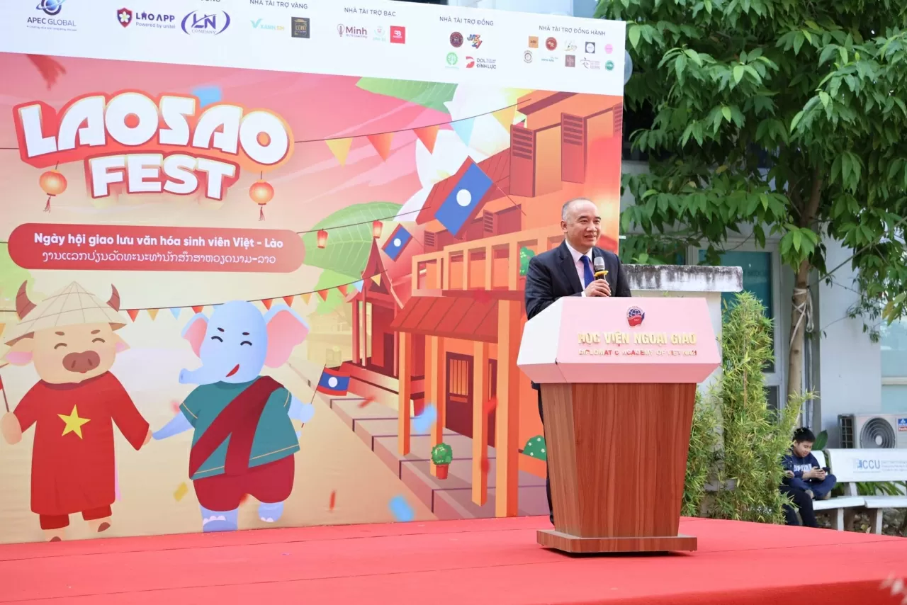 Young generation contributes to fostering the great friendship and special solidarity between Vietnam and Laos