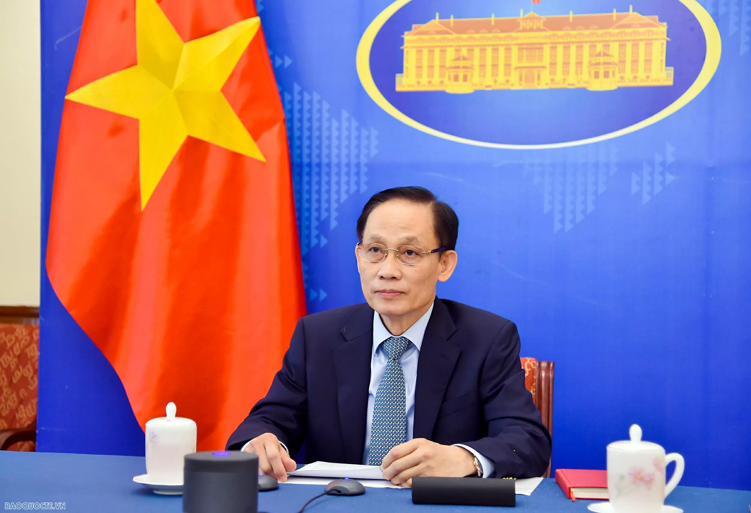 Foreign Minister Le Hoai Trung holds phone talks with Philippine counterpart Maria Theresa Lazaro Foreign Minister Le Hoai Trung holds phone talks with Philippine counterpart Maria Theresa Lazaro