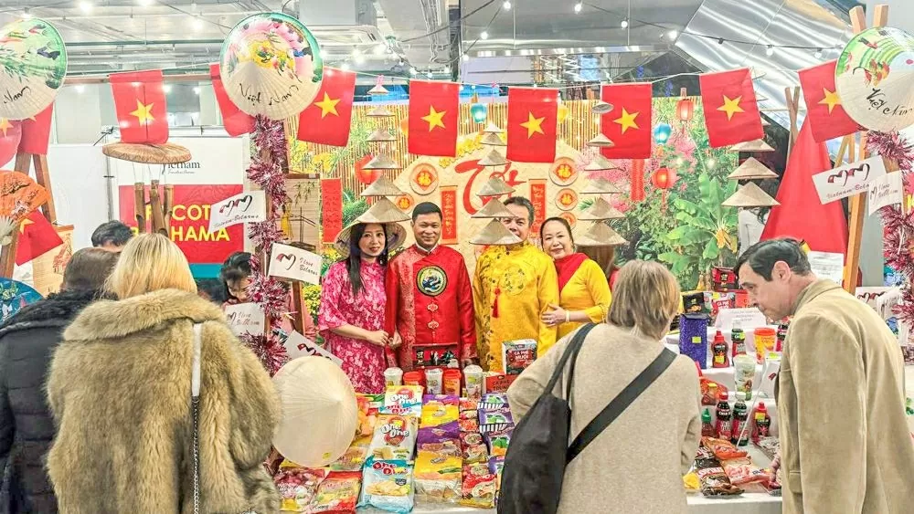 Vietnam participates in Minsk International Charity Christmas Fair 2025 Vietnam participates in Minsk International Charity Christmas Fair 2025