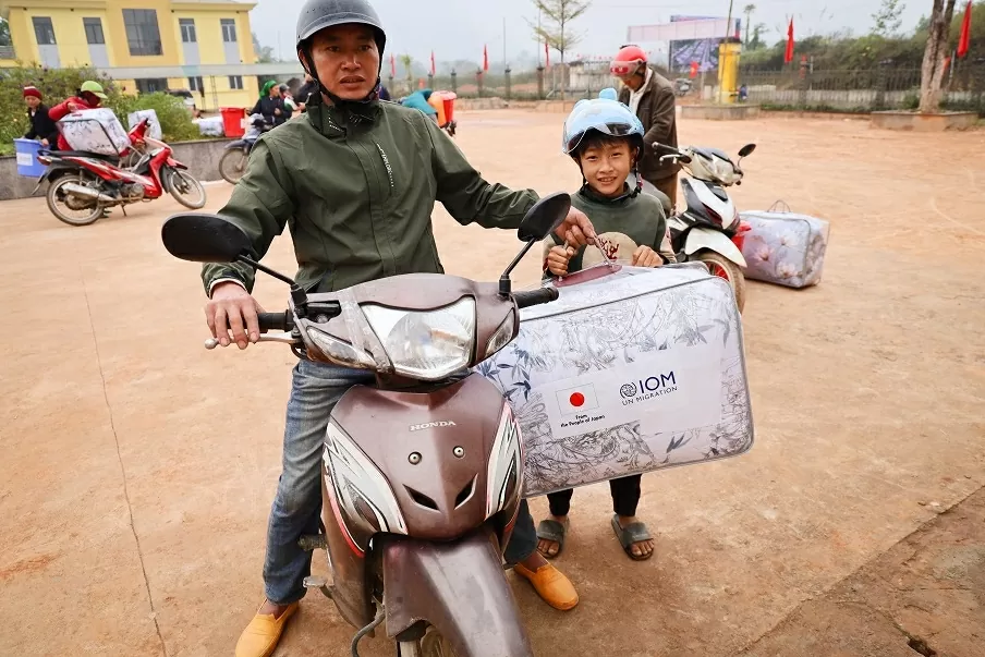 Japan contributes 1.5 million USD through IOM and UNICEF for urgent flood relief and recovery in Vietnam