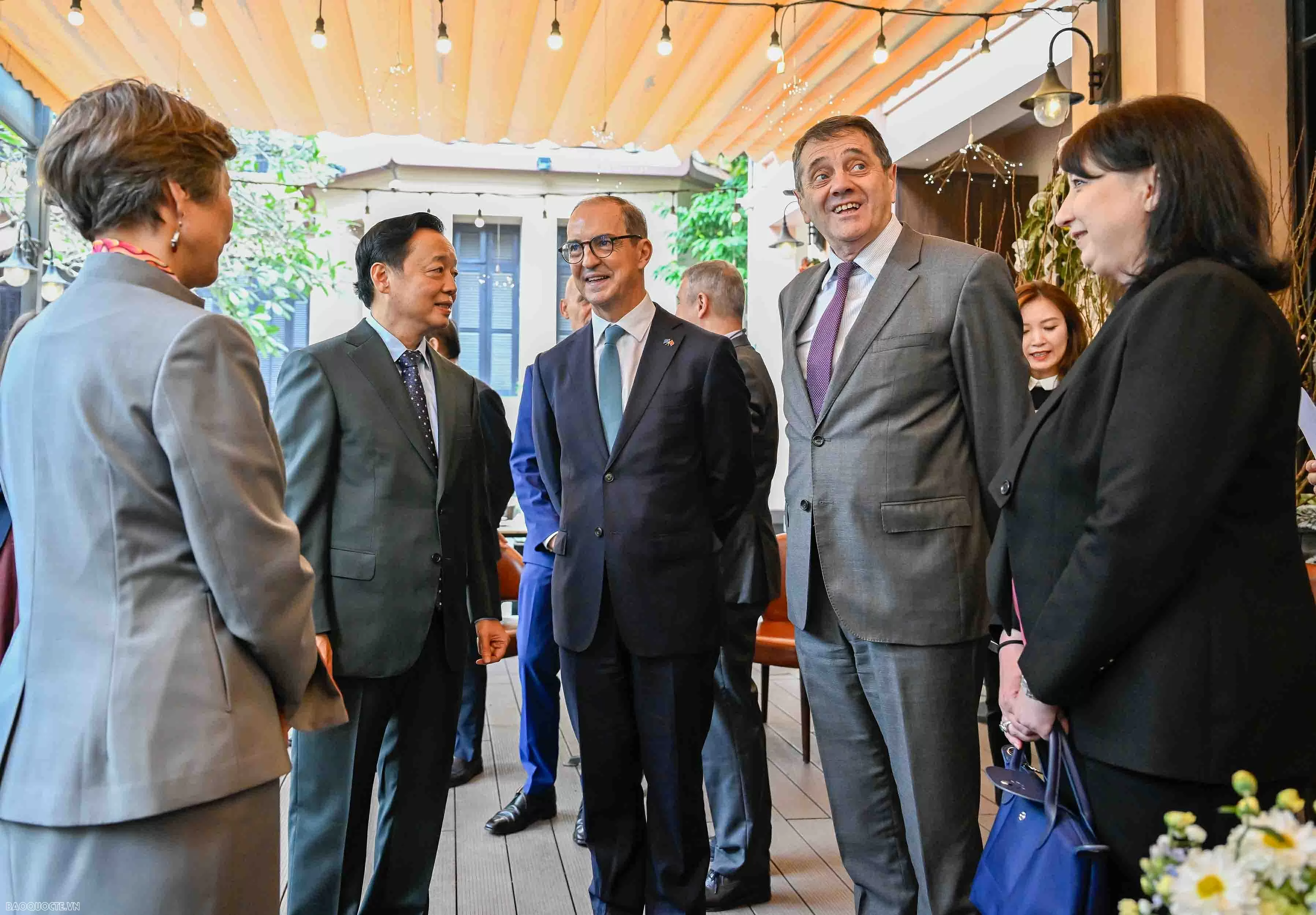 Deputy Prime Minister Tran Hong Ha receives EU diplomats in Vietnam Deputy Prime Minister Tran Hong Ha receives EU diplomats in Vietnam