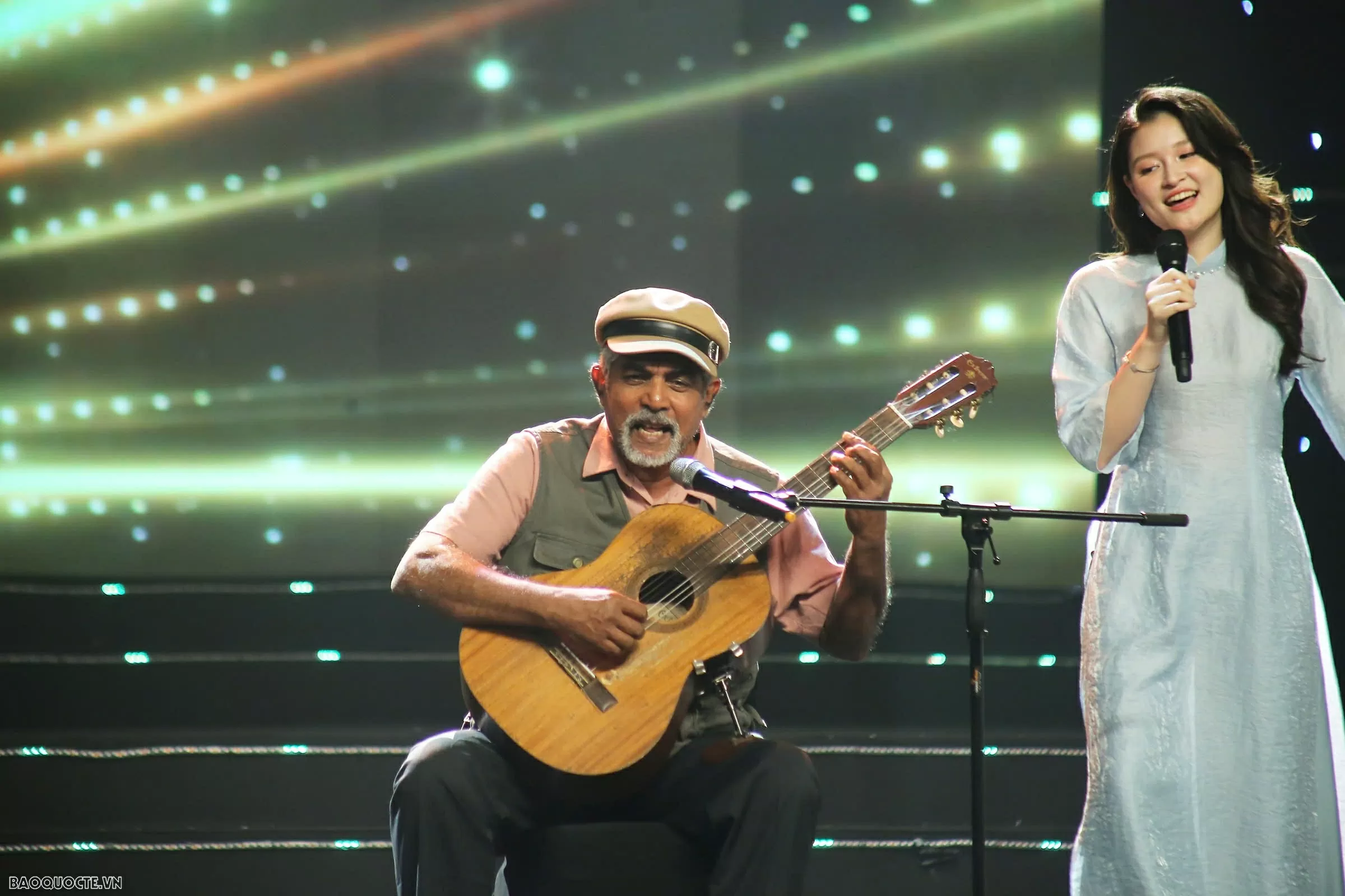 Echoes of the Song of 'Love and Hope' between Vietnam and Sri Lanka: Sri Lankan musician's message to younger generation