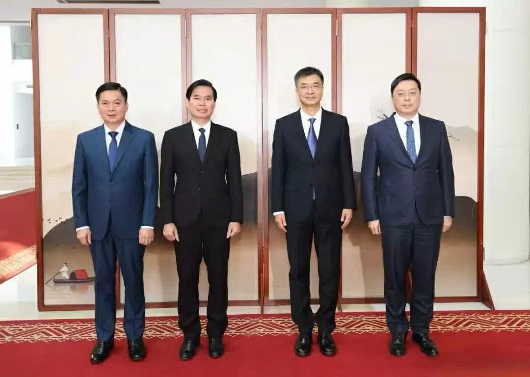 Lang Son provincial Party Secretary visits China's Guangxi Zhuang Autonomous Region Lang Son provincial Party Secretary visits China's Guangxi Zhuang Autonomous Region