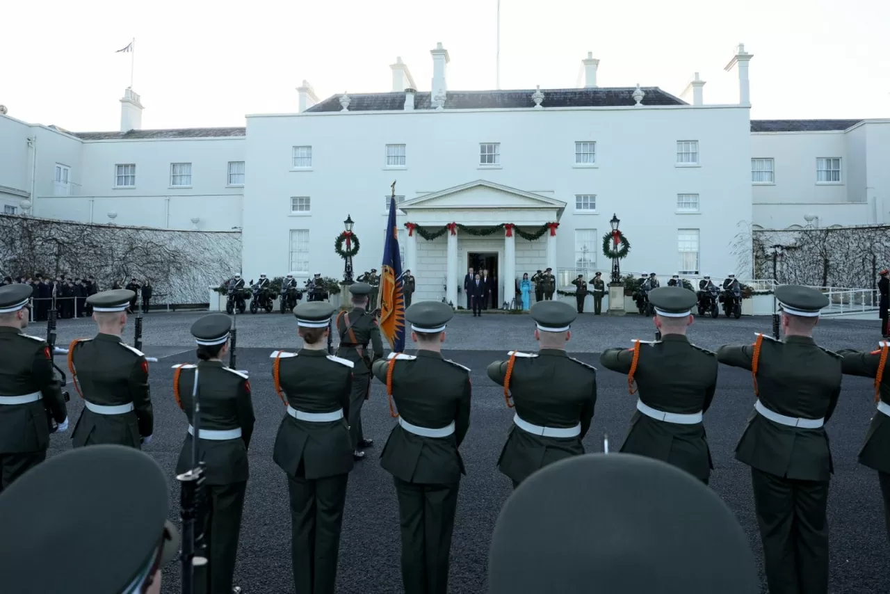 Ambassador Pham Toan Thang presents Credentials to President of Ireland Catherine Connolly