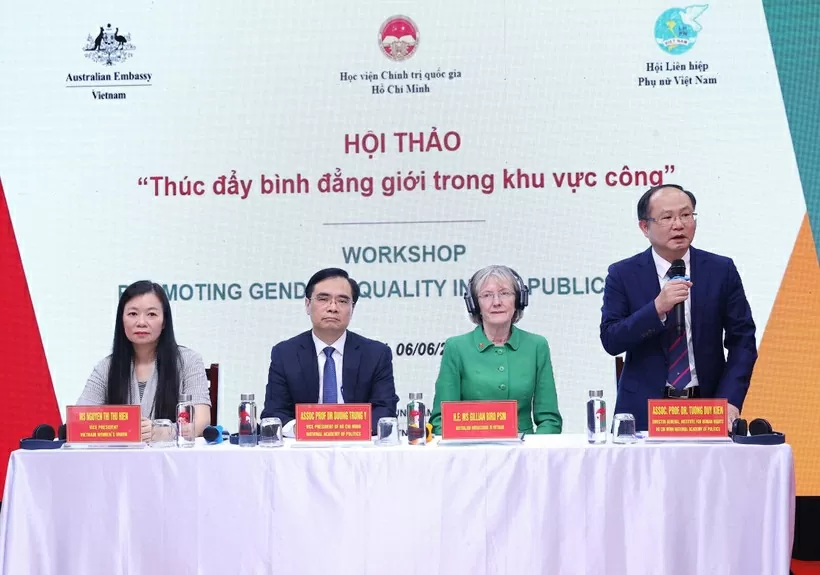 The delegates at the workshop on promoting gender equality in the public sector. (Photo: VNA)