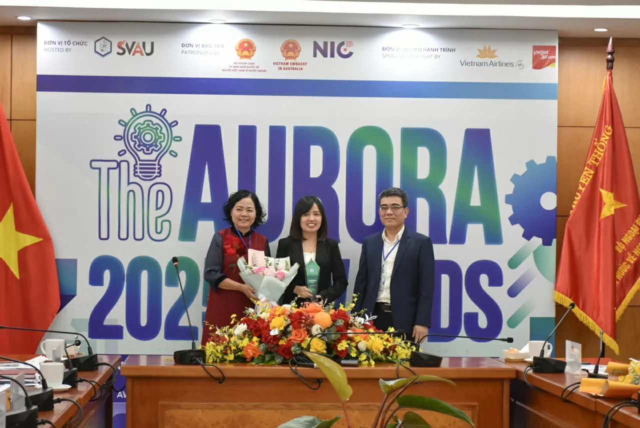 Honoring the scientific creativity of young Vietnamese in Australia