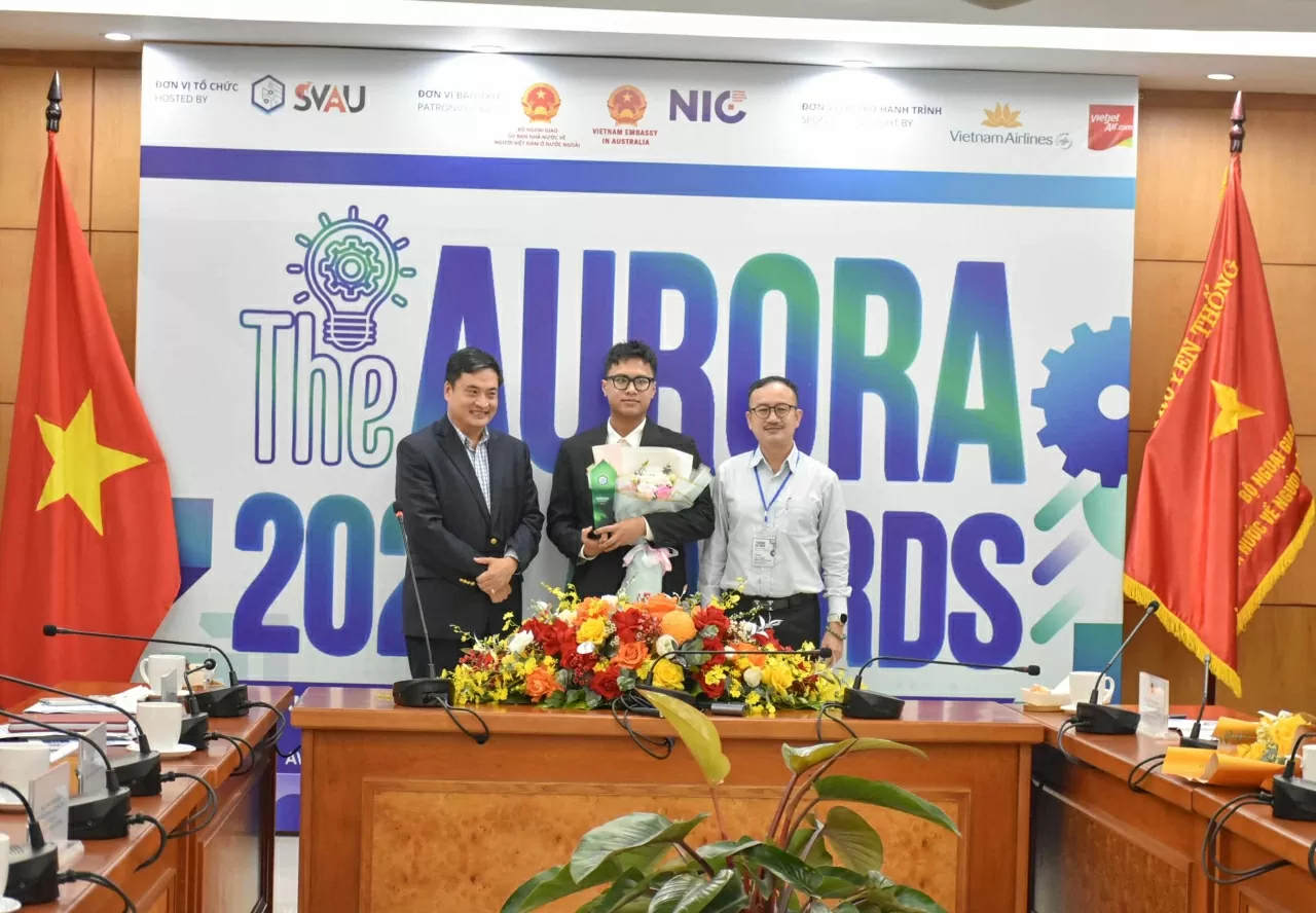 Honoring the scientific creativity of young Vietnamese in Australia