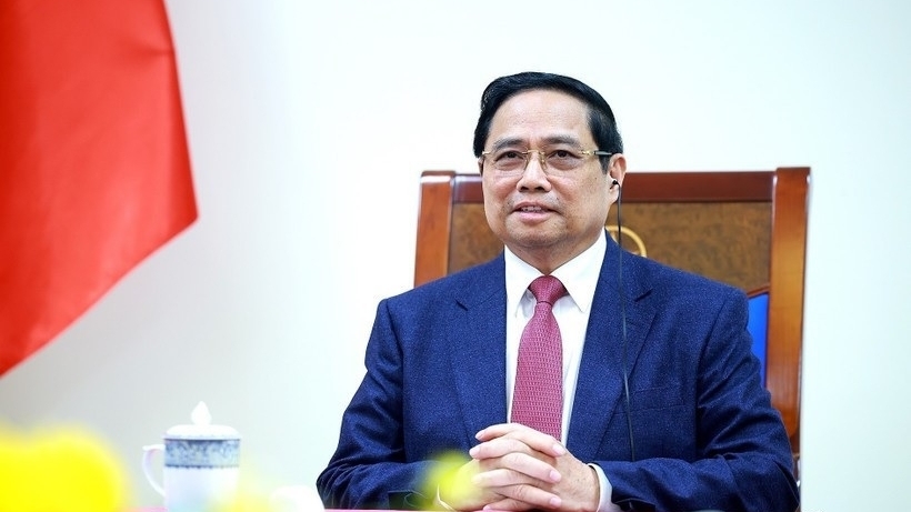 Prime Minister Pham Minh Chinh holds phone talks with Singaporean counterpart on bilateral ties, regional issues