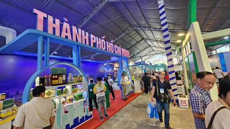 OCOP week and supply-demand connection: regional specialities, boosting year-end shopping