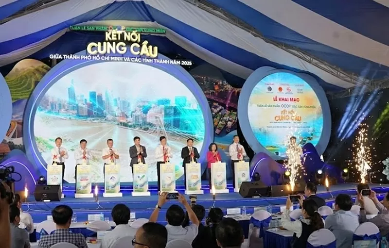 OCOP week and supply-demand connection: regional specialities, boosting year-end shopping