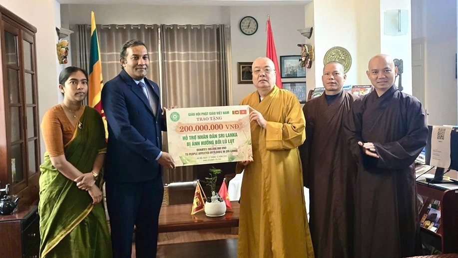 Vietnam Buddhist Sangha supports post-disaster recovery in Sri Lanka via Sri Lankan Embassy in Vietnam