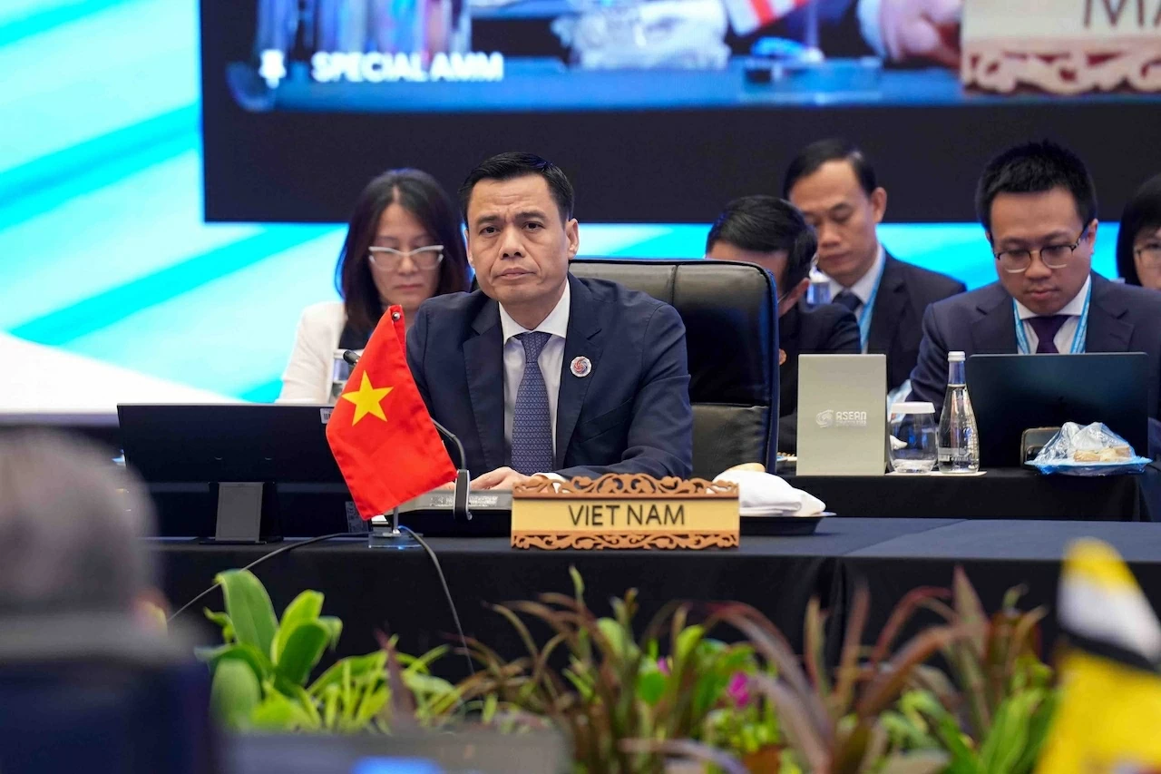 Vietnam expresses stance at Special ASEAN Foreign Ministers' Meeting on Cambodia-Thailand situation