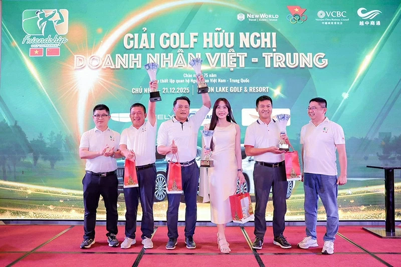 When Swings Connect the Vietnamese – Chinese Business Community