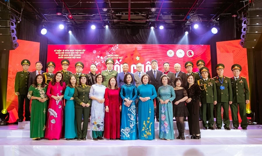 'Footprints of Soldiers' – A tribute from the Vietnamese community in Czech