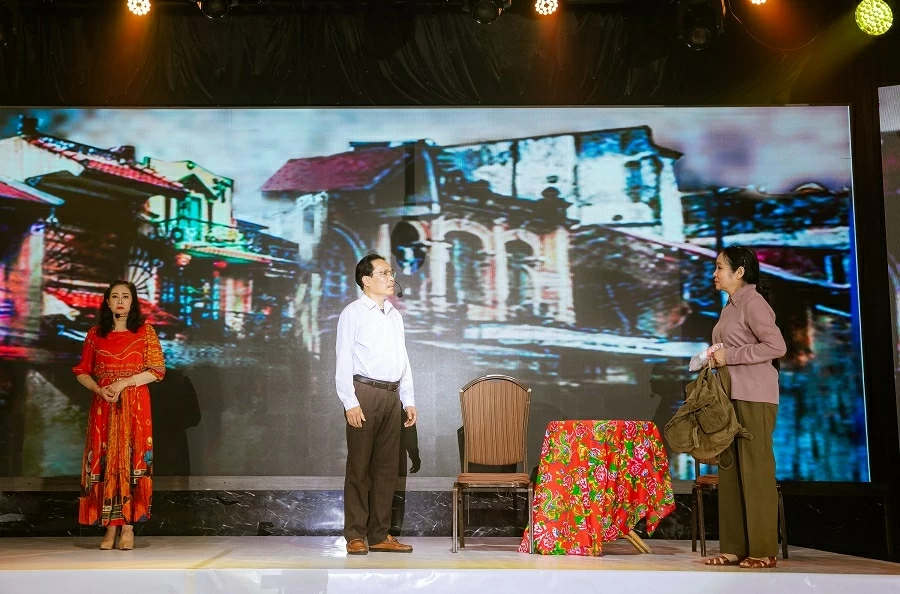 'Footprints of Soldiers' – A tribute from the Vietnamese community in Czech