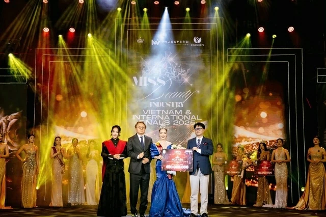 A sustainable connectivity platform for the beauty industry, trade, and global human resource development