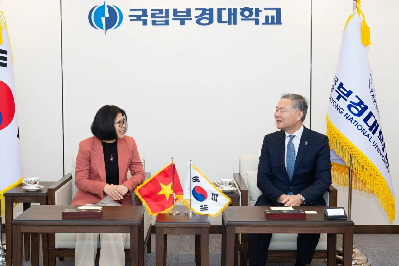 RoK's Pukyong National University focuses on providing Vietnamese students with a supportive environment for study and development RoK's Pukyong National University focuses on providing Vietnamese students with a supportive environment for study and development
