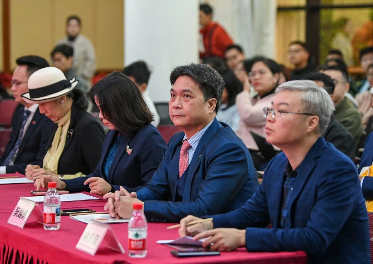 'Vietnam-China Friendship Journey' highlights exchanges, fosters the future 'Vietnam-China Friendship Journey' highlights exchanges, fosters the future